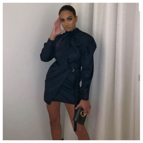 Zara Blogger Favorite Mini Dress with Knot in Midnight Navy Size M NWT - Picture 1 of 16